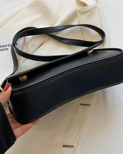 Eenvoudige schoudertas met magnetische gesp en effen kleur