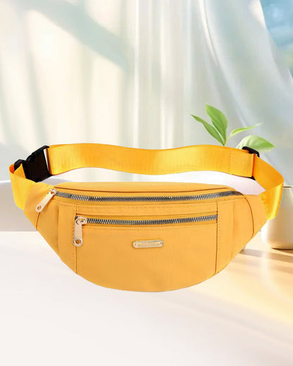 Eenvoudige effenkleurige schoudertas aan de voorkant