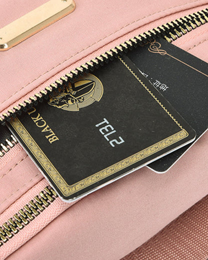 Eenvoudige effenkleurige schoudertas aan de voorkant